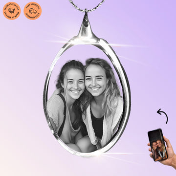 2D Oval Necklace